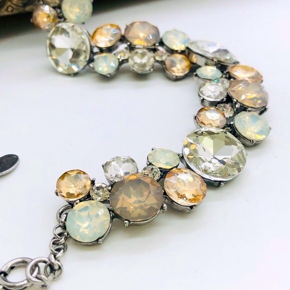 Vintage Crystal Rhinestone Statement Necklace - Picture 10 of 17